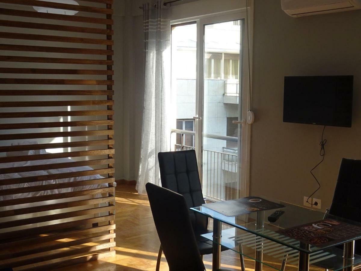 City Life Apartment In Athens Heart Ngoại thất bức ảnh